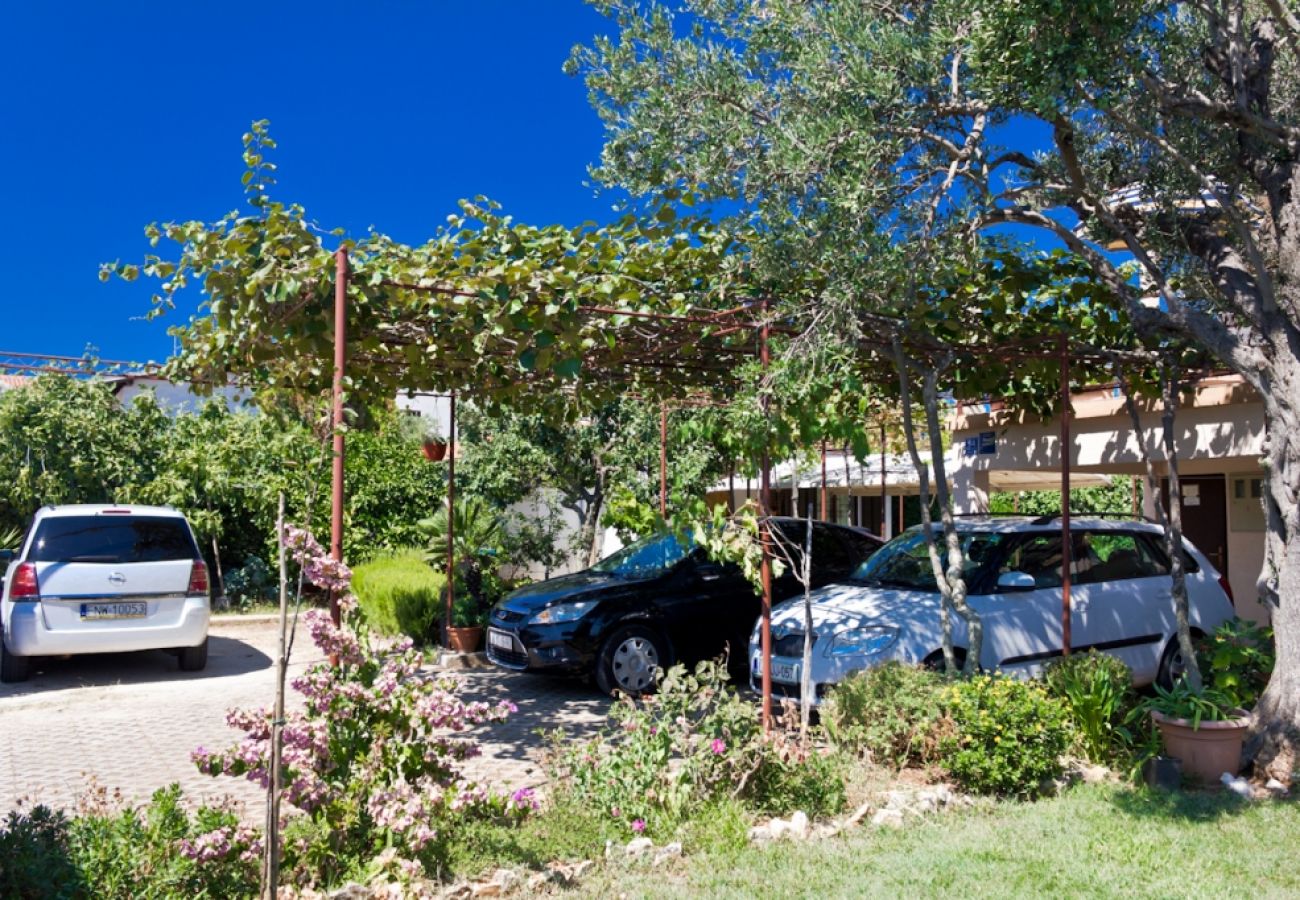 Ferienwohnung in Rogoznica - Ferienwohnung in Rogoznica mit Terrasse, Klimaanlage, W-LAN, Spülmaschine (3338-1)