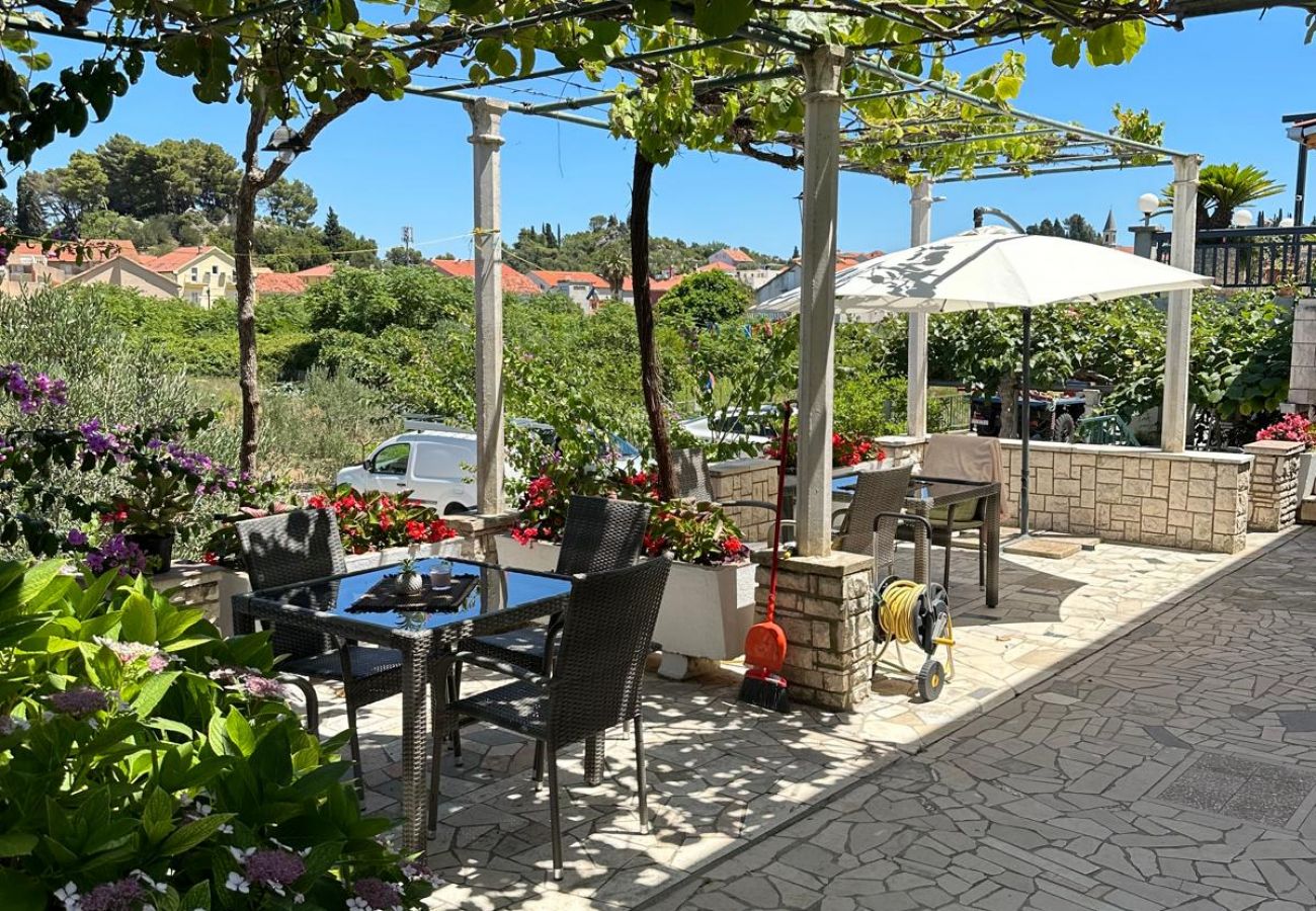 Ferienwohnung in Trpanj - Ferienwohnung in Trpanj mit Meerblick, Terrasse, Klimaanlage, W-LAN (4199-2)