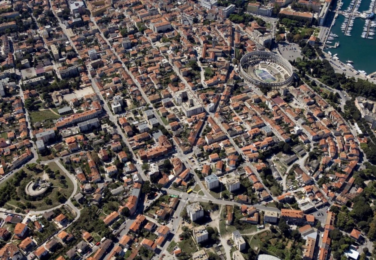 Ferienwohnung in Banjole - Ferienwohnung in Banjole mit Balkon, Klimaanlage, W-LAN (4211-1)