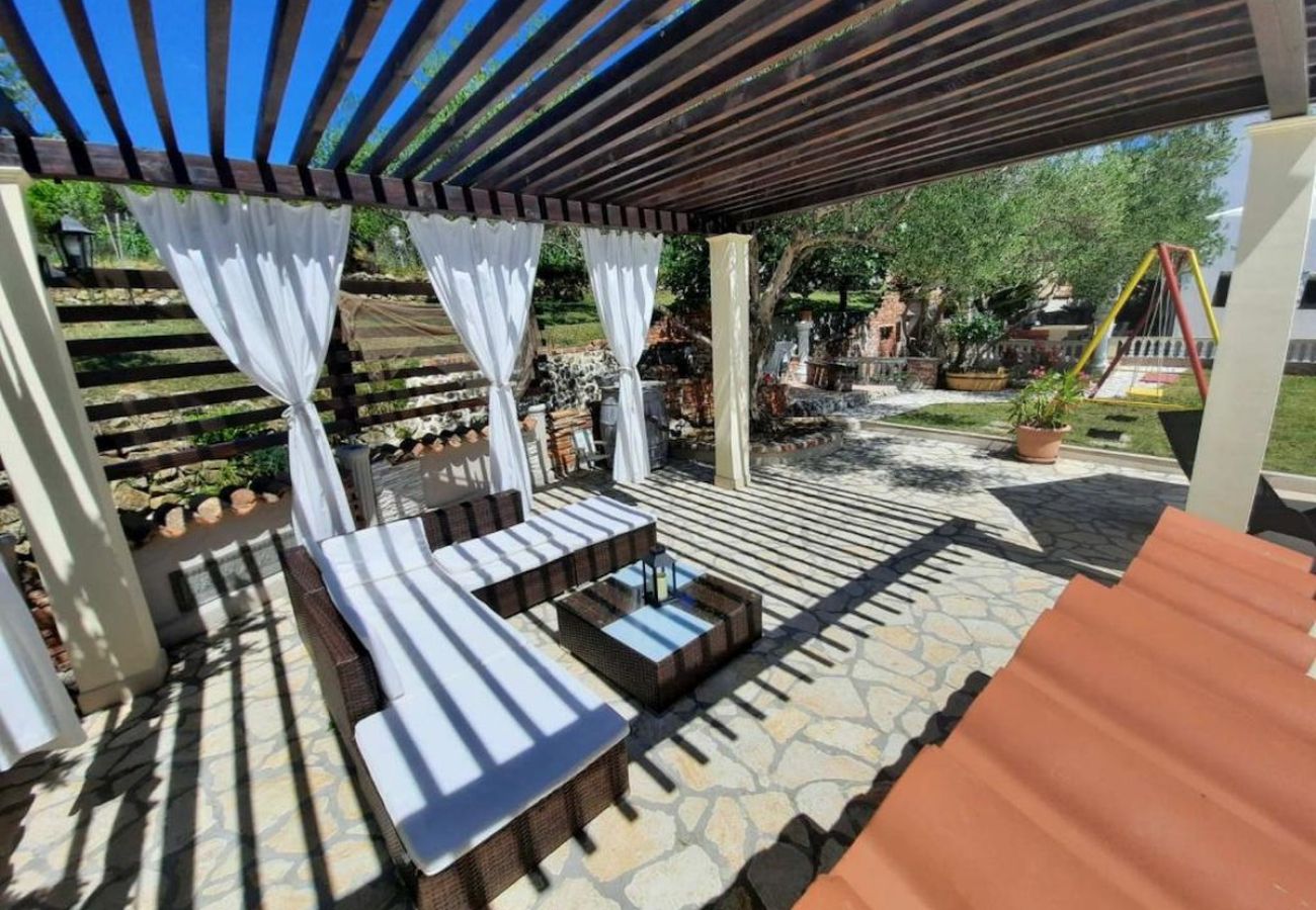 Ferienwohnung in Kampor - Ferienwohnung in Kampor mit Terrasse, W-LAN (4235-4)