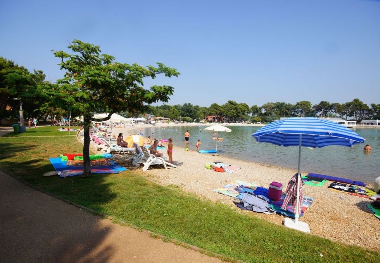 Ferienwohnung in Umag - Ferienwohnung in Umag mit Terrasse, Klimaanlage, W-LAN (4259-1)