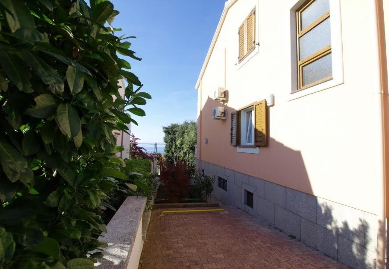 Ferienwohnung in Kožino - Ferienwohnung in Kožino mit Meerblick, Balkon, Klimaanlage, W-LAN (4262-1)