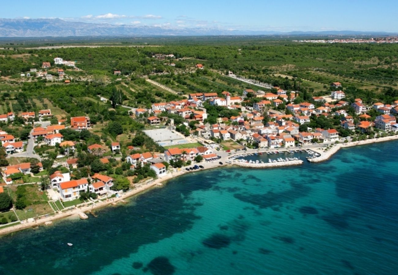 Ferienwohnung in Kožino - Ferienwohnung in Kožino mit Meerblick, Balkon, Klimaanlage, W-LAN (4262-1)