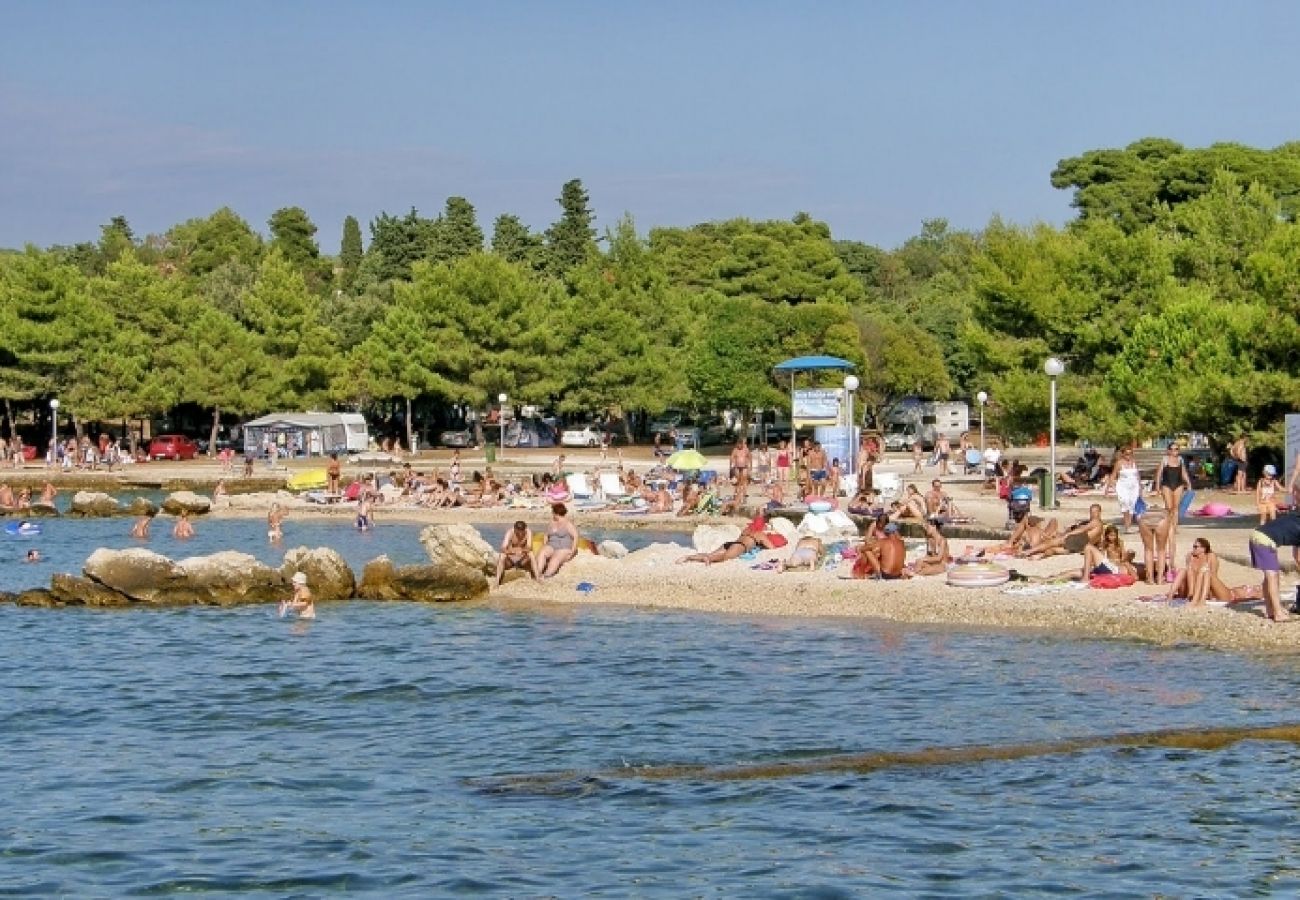 Ferienwohnung in Kožino - Ferienwohnung in Kožino mit Meerblick, Balkon, Klimaanlage, W-LAN (4262-1)