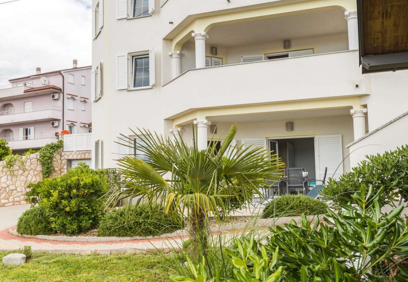 Ferienwohnung in Crikvenica - Ferienwohnung in Crikvenica mit Meerblick, Terrasse, Klimaanlage, W-LAN (4267-1)