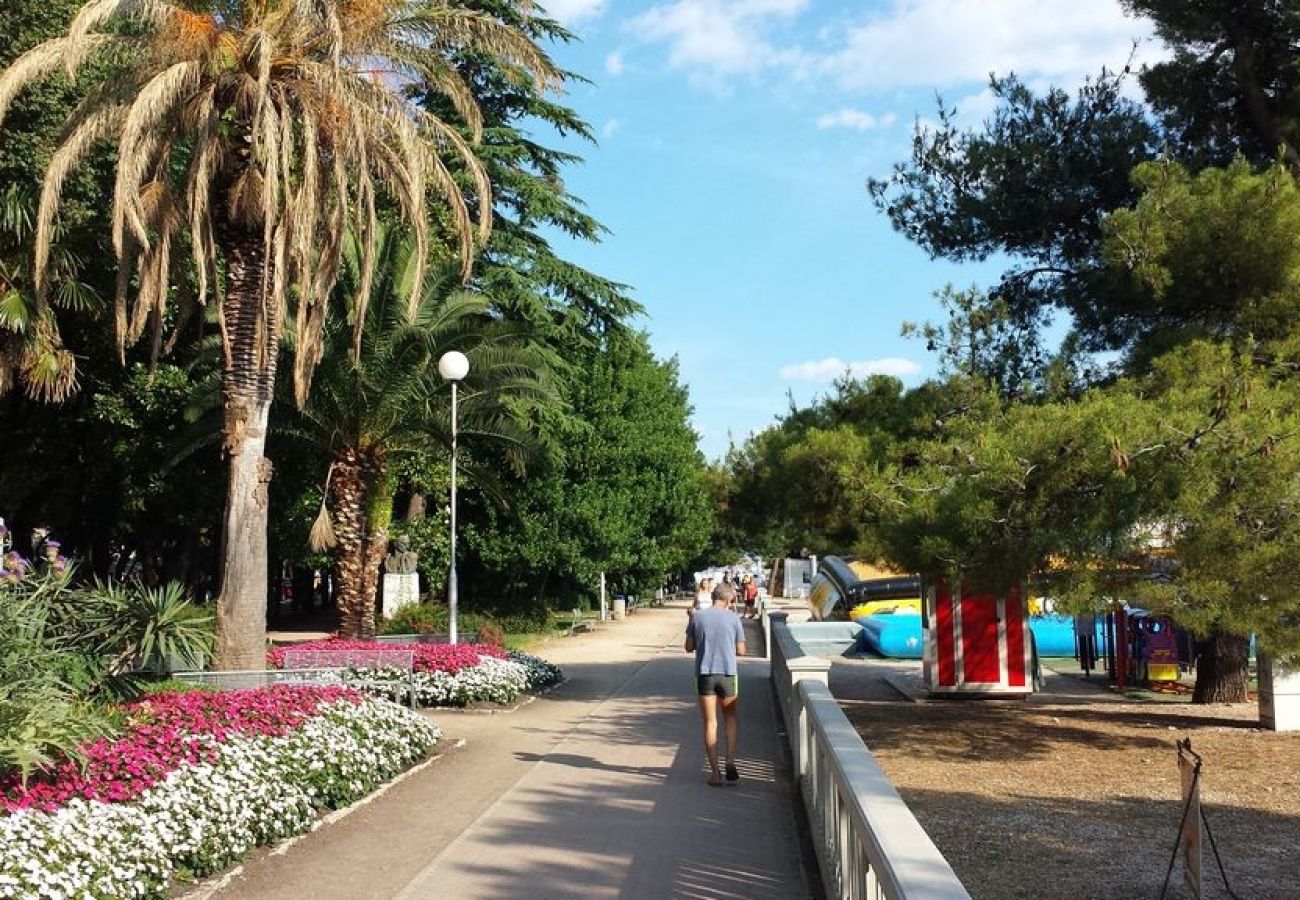 Ferienwohnung in Crikvenica - Ferienwohnung in Crikvenica mit Meerblick, Terrasse, Klimaanlage, W-LAN (4267-1)