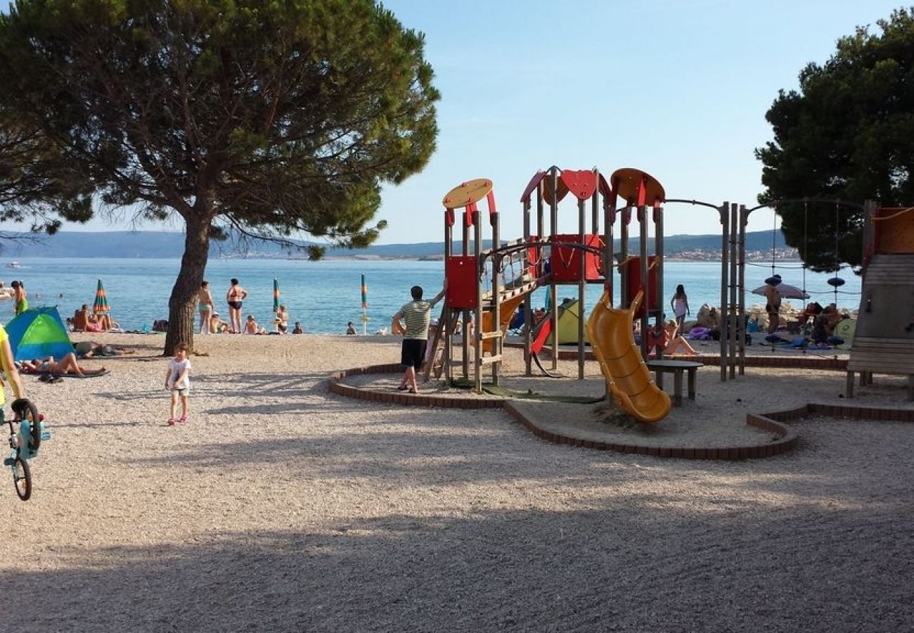 Ferienwohnung in Crikvenica - Ferienwohnung in Crikvenica mit Meerblick, Klimaanlage, W-LAN, Waschmaschine (4267-2)