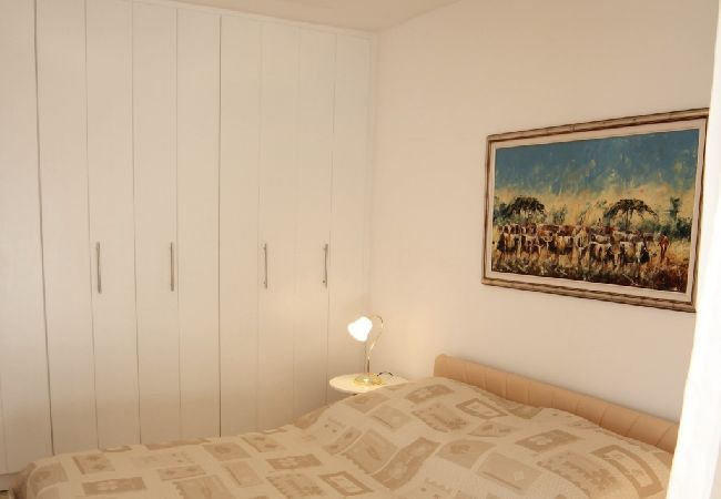 Ferienwohnung in Rovinj - Ferienwohnung in Rovinj mit Terrasse, Klimaanlage, W-LAN, Spülmaschine (4285-1) Ferienwohnung in Rovinj - Ferienwohnung in Rovinj mit Terrasse, Klimaanlage, W-LAN, Spülmaschine (4285-1)