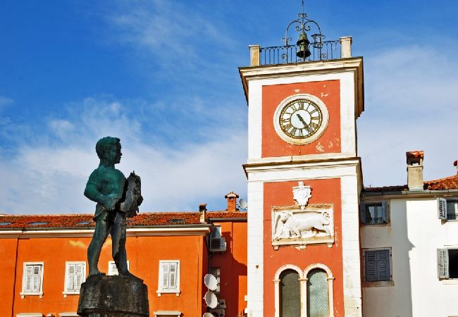 Ferienwohnung in Rovinj - Ferienwohnung in Rovinj mit Terrasse, Klimaanlage, W-LAN, Spülmaschine (4286-1) Ferienwohnung in Rovinj - Ferienwohnung in Rovinj mit Terrasse, Klimaanlage, W-LAN, Spülmaschine (4286-1)