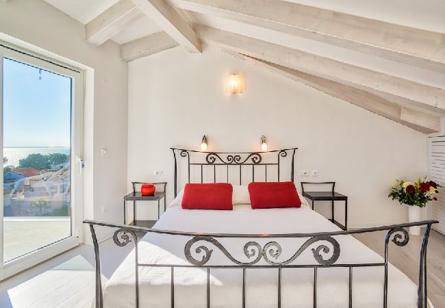 Ferienwohnung in Rovinj - Ferienwohnung in Rovinj mit Meerblick, Terrasse, Klimaanlage, W-LAN (4286-6) Ferienwohnung in Rovinj - Ferienwohnung in Rovinj mit Meerblick, Terrasse, Klimaanlage, W-LAN (4286-6)