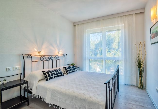 Ferienwohnung in Rovinj - Ferienwohnung in Rovinj mit Meerblick, Terrasse, Klimaanlage, W-LAN (4286-6) Ferienwohnung in Rovinj - Ferienwohnung in Rovinj mit Meerblick, Terrasse, Klimaanlage, W-LAN (4286-6)