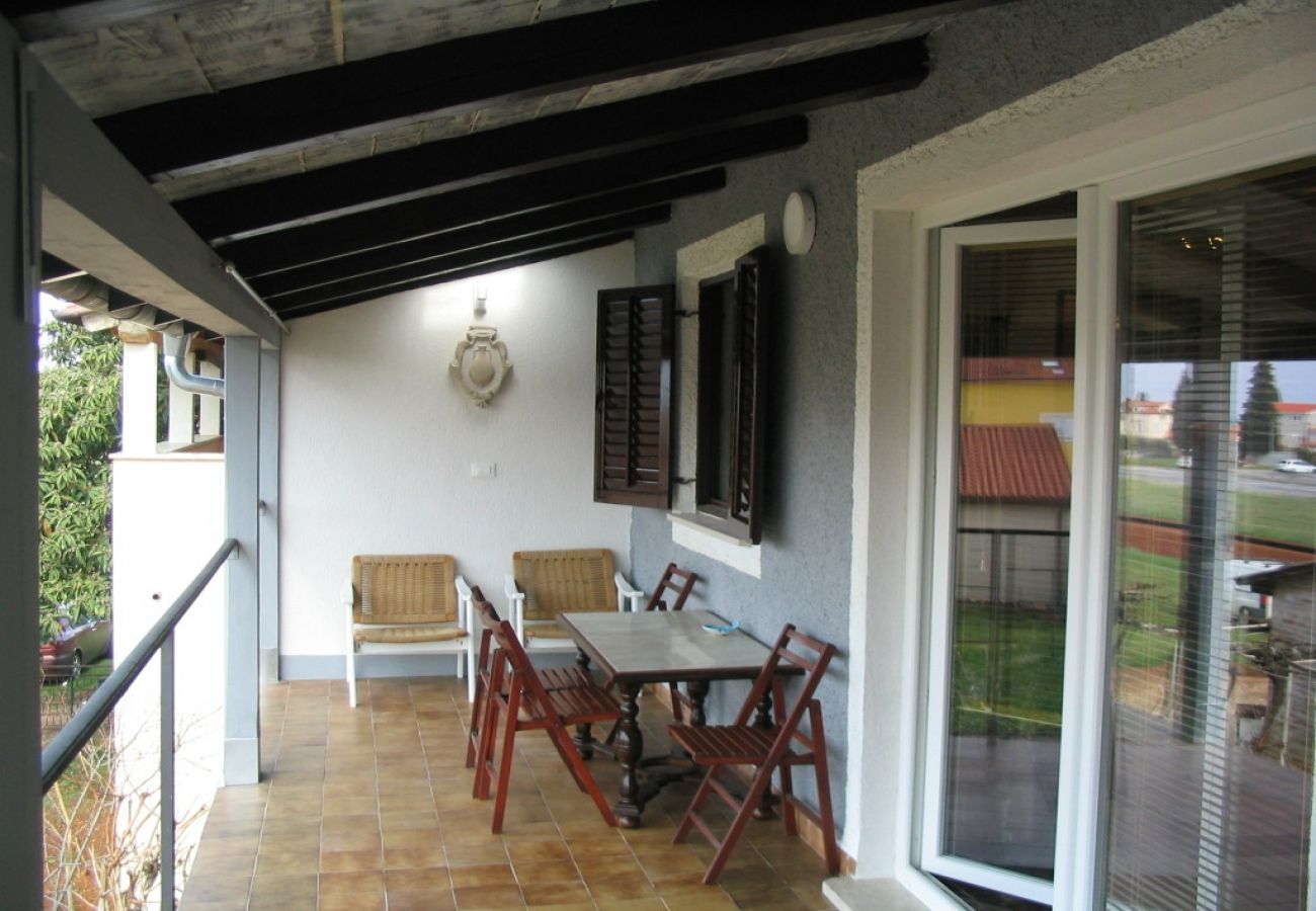 Ferienwohnung in Fažana - Ferienwohnung in Fažana mit Meerblick, Balkon, Klimaanlage, W-LAN (4348-1)