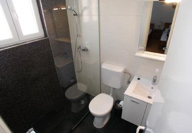 Ferienwohnung in Vodice - Ferienwohnung in Vodice mit Terrasse, Klimaanlage, W-LAN (4323-2) Ferienwohnung in Vodice - Ferienwohnung in Vodice mit Terrasse, Klimaanlage, W-LAN (4323-2)