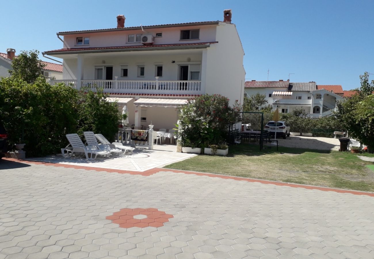 Ferienwohnung in Palit - Ferienwohnung in Palit mit Terrasse, Klimaanlage, W-LAN, Waschmaschine (4386-2)