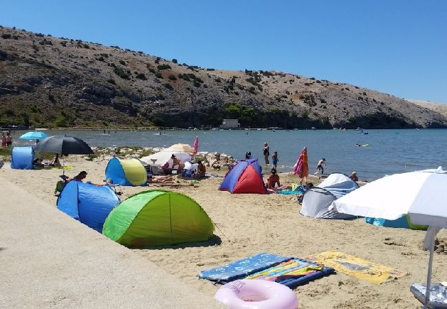 Ferienwohnung in Lopar - Ferienwohnung in Lopar mit Balkon, Klimaanlage, W-LAN, Waschmaschine (73-3) Ferienwohnung in Lopar - Ferienwohnung in Lopar mit Balkon, Klimaanlage, W-LAN, Waschmaschine (73-3)