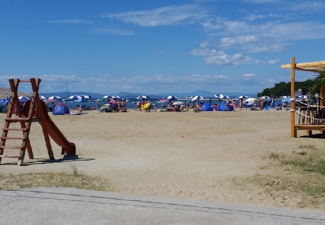 Ferienwohnung in Lopar - Ferienwohnung in Lopar mit Meerblick, Terrasse, Klimaanlage, W-LAN (178-4) Ferienwohnung in Lopar - Ferienwohnung in Lopar mit Meerblick, Terrasse, Klimaanlage, W-LAN (178-4)