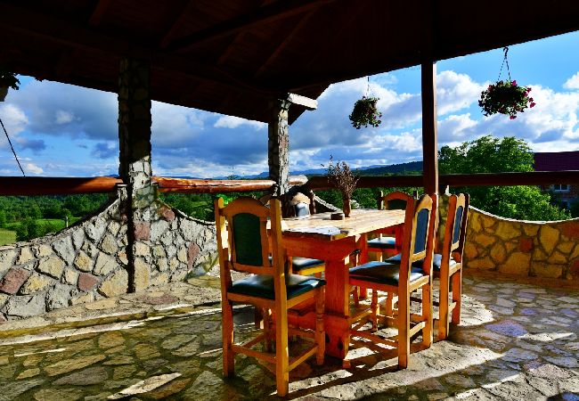 Ferienwohnung in Rakovica - Ferienwohnung in Rakovica mit W-LAN (601-3) Ferienwohnung in Rakovica - Ferienwohnung in Rakovica mit W-LAN (601-3)