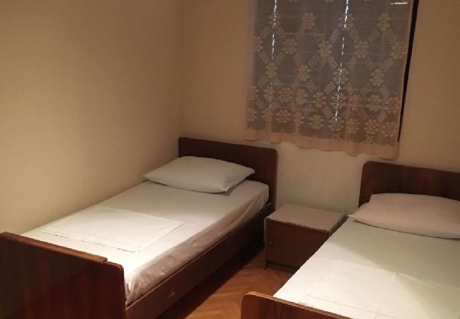 Ferienwohnung in Podgora - Ferienwohnung in Podgora mit Meerblick, Terrasse, Klimaanlage, W-LAN (4492-5) Ferienwohnung in Podgora - Ferienwohnung in Podgora mit Meerblick, Terrasse, Klimaanlage, W-LAN (4492-5)