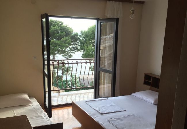 Ferienwohnung in Podgora - Ferienwohnung in Podgora mit Meerblick, Terrasse, Klimaanlage, W-LAN (4492-5) Ferienwohnung in Podgora - Ferienwohnung in Podgora mit Meerblick, Terrasse, Klimaanlage, W-LAN (4492-5)
