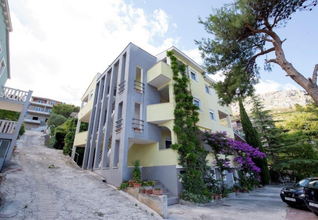 Ferienwohnung in Duce - Ferienwohnung in Duće mit Meerblick, Balkon, Klimaanlage, W-LAN (132-2)