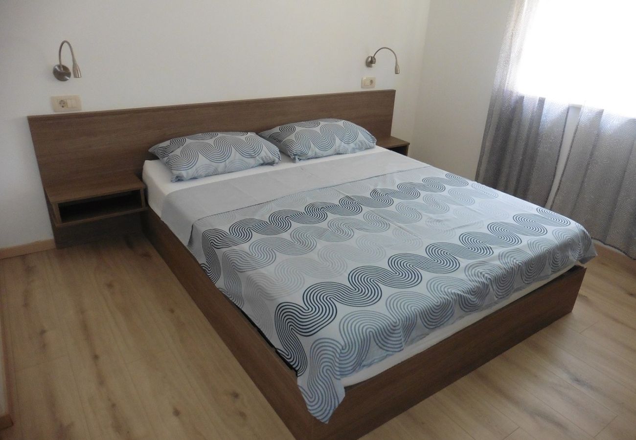 Ferienwohnung in Punat - Ferienwohnung in Punat mit Loggia, Klimaanlage, W-LAN, Waschmaschine (4534-1)