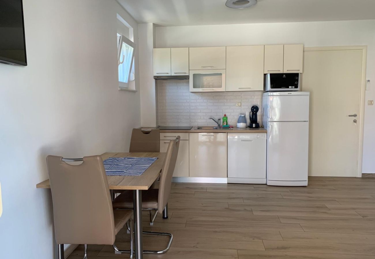 Ferienwohnung in Punat - Ferienwohnung in Punat mit Terrasse, Klimaanlage, W-LAN, Waschmaschine (4534-3)