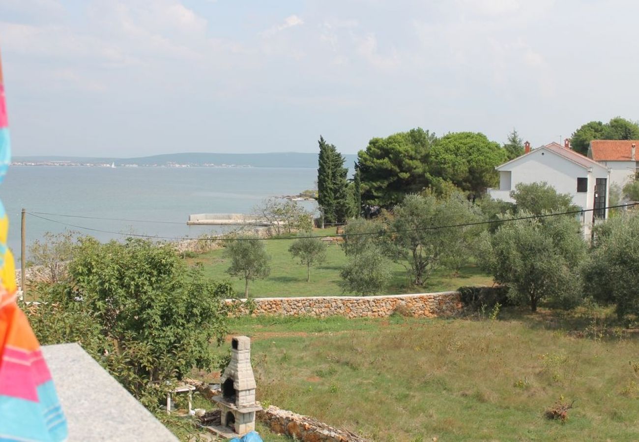 Ferienwohnung in Ždrelac - Ferienwohnung in Ždrelac mit Meerblick, Balkon, Klimaanlage, W-LAN (4561-1)