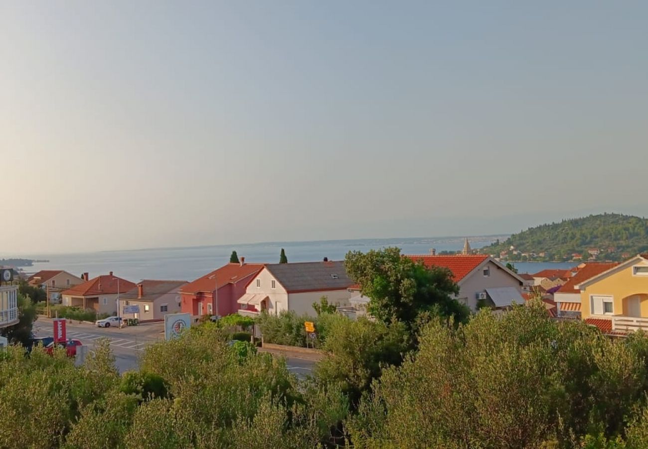 Ferienwohnung in Kali - Ferienwohnung in Kali mit Meerblick, Terrasse, Klimaanlage, W-LAN (4573-1)