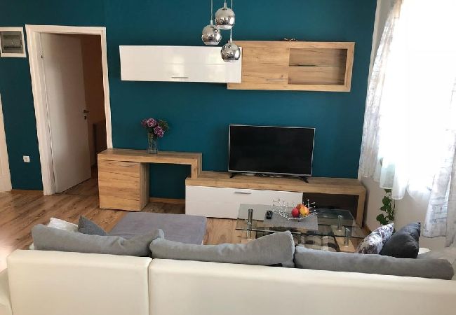 Ferienhaus in Zadar - Ferienhaus in Zadar mit Balkon, Klimaanlage, W-LAN, Waschmaschine (4576-1) Ferienhaus in Zadar - Ferienhaus in Zadar mit Balkon, Klimaanlage, W-LAN, Waschmaschine (4576-1)