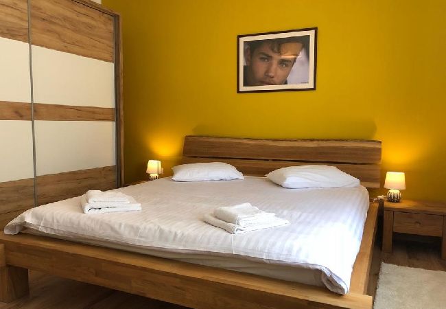 Ferienhaus in Zadar - Ferienhaus in Zadar mit Balkon, Klimaanlage, W-LAN, Waschmaschine (4576-1) Ferienhaus in Zadar - Ferienhaus in Zadar mit Balkon, Klimaanlage, W-LAN, Waschmaschine (4576-1)