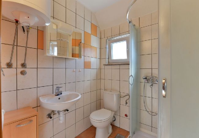 Ferienwohnung in Vir - Ferienwohnung in Vir mit Terrasse, Klimaanlage, W-LAN (4592-1) Ferienwohnung in Vir - Ferienwohnung in Vir mit Terrasse, Klimaanlage, W-LAN (4592-1)