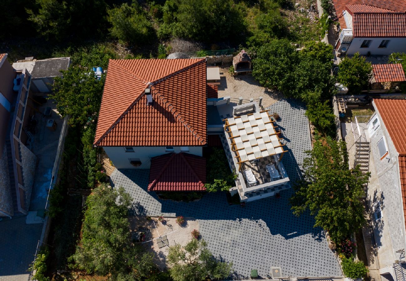 Ferienwohnung in Vir - Ferienwohnung in Vir mit Terrasse, Klimaanlage, W-LAN (4592-1)