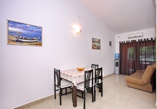 Ferienwohnung in Vir - Ferienwohnung in Vir mit Meerblick, Balkon, Klimaanlage, W-LAN (4595-3) Ferienwohnung in Vir - Ferienwohnung in Vir mit Meerblick, Balkon, Klimaanlage, W-LAN (4595-3)