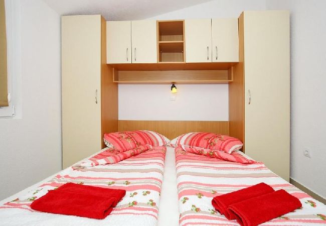 Ferienwohnung in Vir - Ferienwohnung in Vir mit Meerblick, Balkon, Klimaanlage, W-LAN (4595-4) Ferienwohnung in Vir - Ferienwohnung in Vir mit Meerblick, Balkon, Klimaanlage, W-LAN (4595-4)