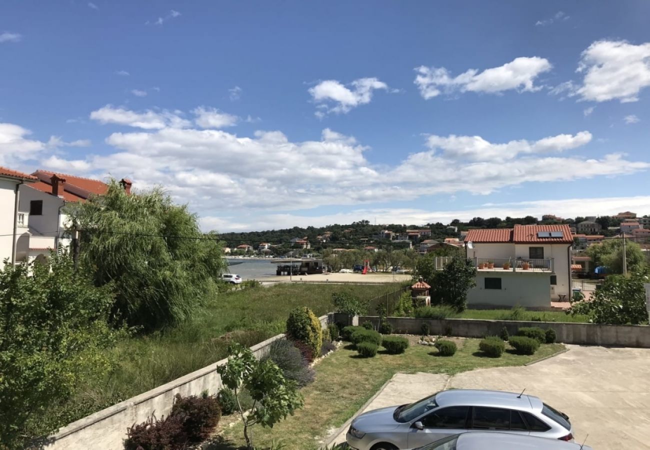 Ferienwohnung in Lopar - Ferienwohnung in Lopar mit Meerblick, Terrasse, Klimaanlage, W-LAN (4607-2)