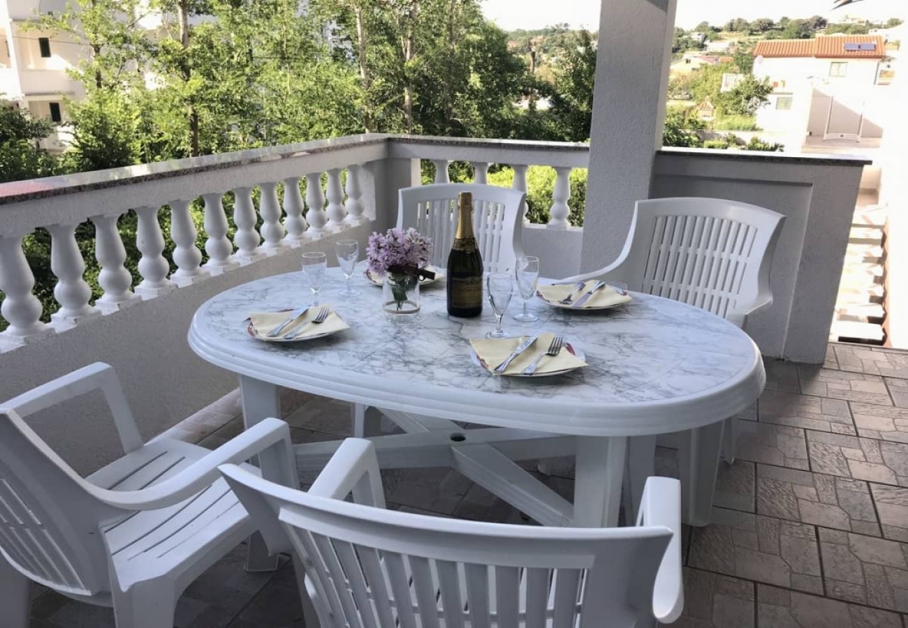 Ferienwohnung in Lopar - Ferienwohnung in Lopar mit Meerblick, Terrasse, Klimaanlage, W-LAN (4607-3)