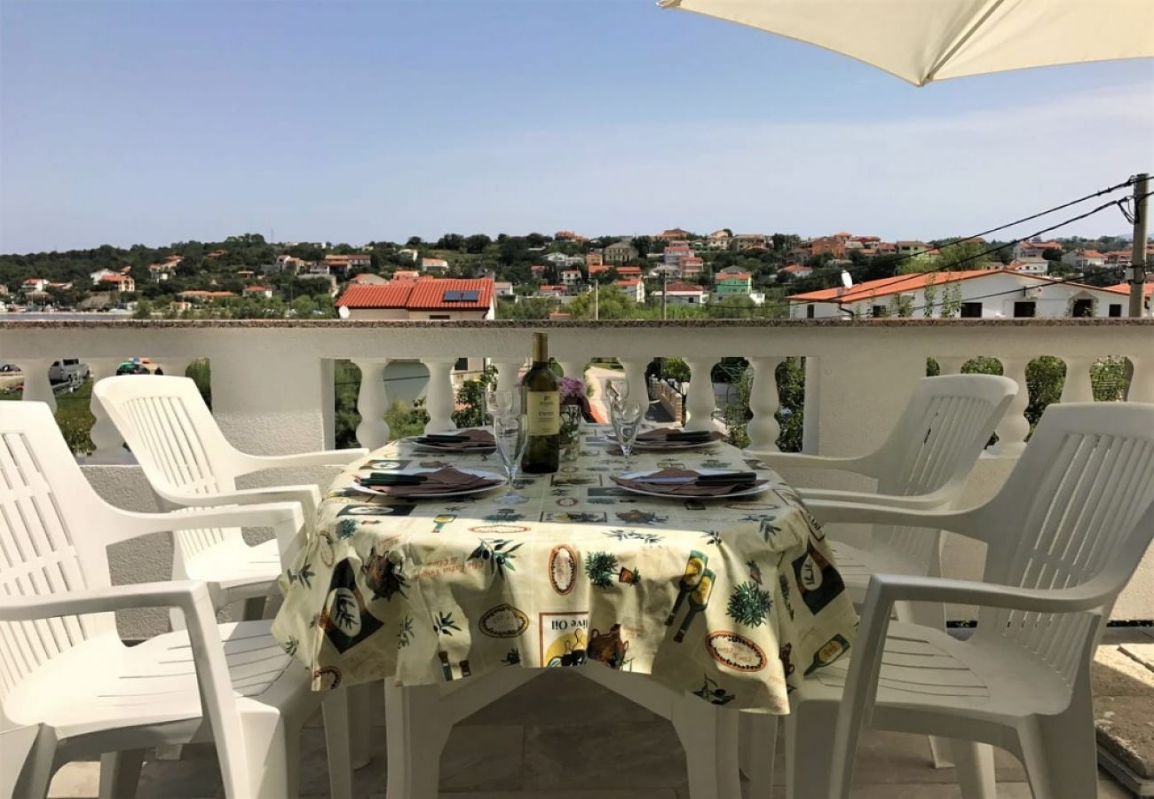 Ferienwohnung in Lopar - Ferienwohnung in Lopar mit Meerblick, Balkon, Klimaanlage, W-LAN (4607-4)