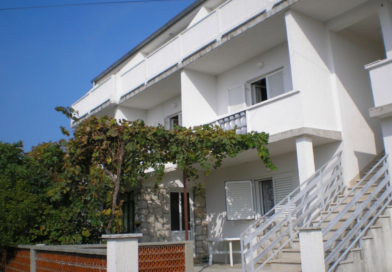 Ferienwohnung in Kampor - Ferienwohnung in Kampor mit Meerblick, Terrasse, Klimaanlage, W-LAN (4610-1)