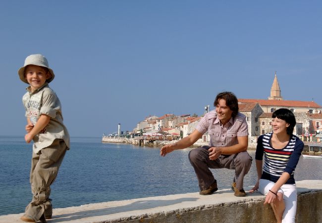 Ferienwohnung in Umag - Ferienwohnung in Umag mit Klimaanlage, W-LAN (4222-1) Ferienwohnung in Umag - Ferienwohnung in Umag mit Klimaanlage, W-LAN (4222-1)