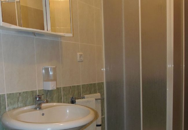 Ferienwohnung in Dramalj - Ferienwohnung in Dramalj mit Meerblick, Balkon, Klimaanlage, W-LAN (4623-2) Ferienwohnung in Dramalj - Ferienwohnung in Dramalj mit Meerblick, Balkon, Klimaanlage, W-LAN (4623-2)