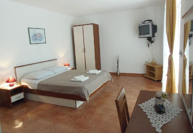 Ferienwohnung in Dramalj - Ferienwohnung in Dramalj mit Meerblick, Balkon, Klimaanlage, W-LAN (4623-6) Ferienwohnung in Dramalj - Ferienwohnung in Dramalj mit Meerblick, Balkon, Klimaanlage, W-LAN (4623-6)
