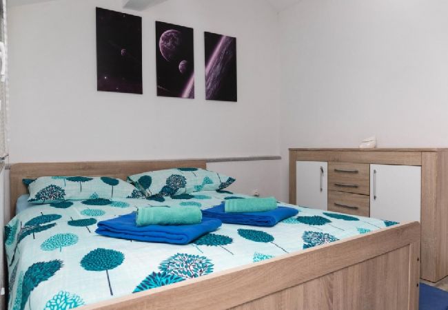 Ferienwohnung in Crikvenica - Ferienwohnung in Crikvenica mit Meerblick, Terrasse, Klimaanlage, W-LAN (4628-55) Ferienwohnung in Crikvenica - Ferienwohnung in Crikvenica mit Meerblick, Terrasse, Klimaanlage, W-LAN (4628-55)