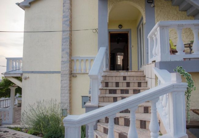 Ferienwohnung in Crikvenica - Ferienwohnung in Crikvenica mit Meerblick, Terrasse, Klimaanlage, W-LAN (4628-55) Ferienwohnung in Crikvenica - Ferienwohnung in Crikvenica mit Meerblick, Terrasse, Klimaanlage, W-LAN (4628-55)