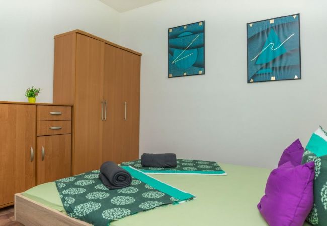 Ferienwohnung in Crikvenica - Ferienwohnung in Crikvenica mit Meerblick, Terrasse, Klimaanlage, W-LAN (4628-3) Ferienwohnung in Crikvenica - Ferienwohnung in Crikvenica mit Meerblick, Terrasse, Klimaanlage, W-LAN (4628-3)