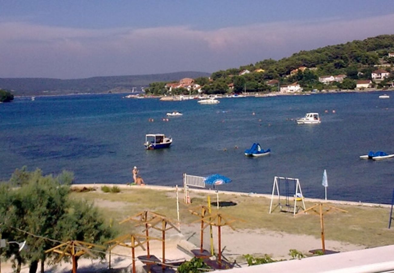 Ferienwohnung in Pašman - Ferienwohnung in Pašman mit Meerblick, Terrasse, Klimaanlage, W-LAN (4650-2)