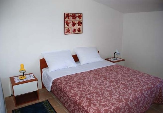 Ferienwohnung in Nevidane - Ferienwohnung in Neviđane mit Meerblick, Terrasse, Klimaanlage, W-LAN (4663-2) Ferienwohnung in Nevidane - Ferienwohnung in Neviđane mit Meerblick, Terrasse, Klimaanlage, W-LAN (4663-2)