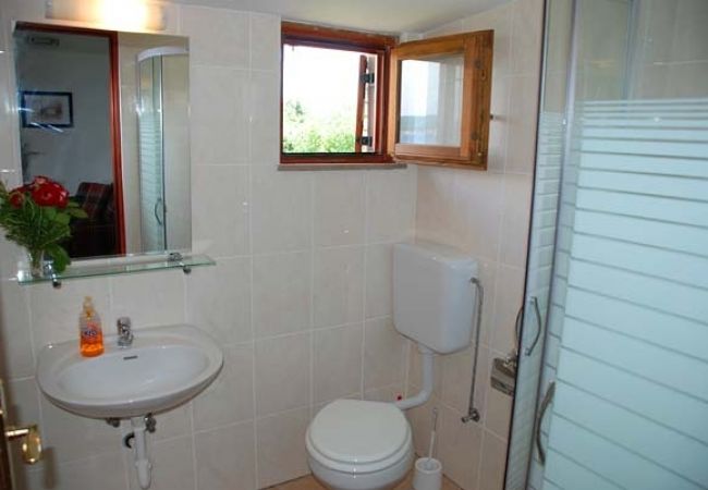 Ferienwohnung in Nevidane - Ferienwohnung in Neviđane mit Meerblick, Terrasse, Klimaanlage, W-LAN (4663-2) Ferienwohnung in Nevidane - Ferienwohnung in Neviđane mit Meerblick, Terrasse, Klimaanlage, W-LAN (4663-2)