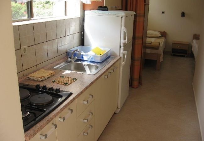 Ferienwohnung in Orebic - Ferienwohnung in Orebić mit Meerblick, Terrasse, Klimaanlage, W-LAN (4669-1) Ferienwohnung in Orebic - Ferienwohnung in Orebić mit Meerblick, Terrasse, Klimaanlage, W-LAN (4669-1)