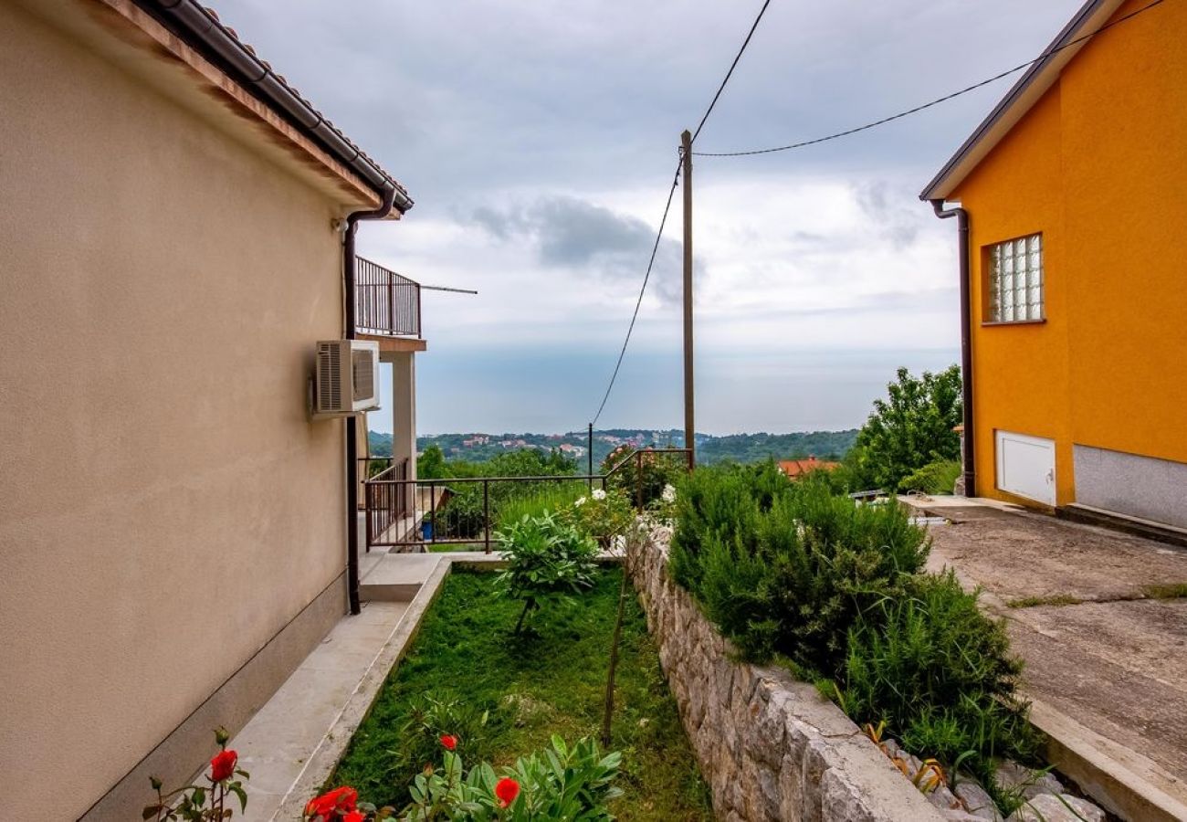 Ferienhaus in Icici - Ferienhaus in Ičići mit Meerblick, Balkon, Klimaanlage, W-LAN (4683-1)