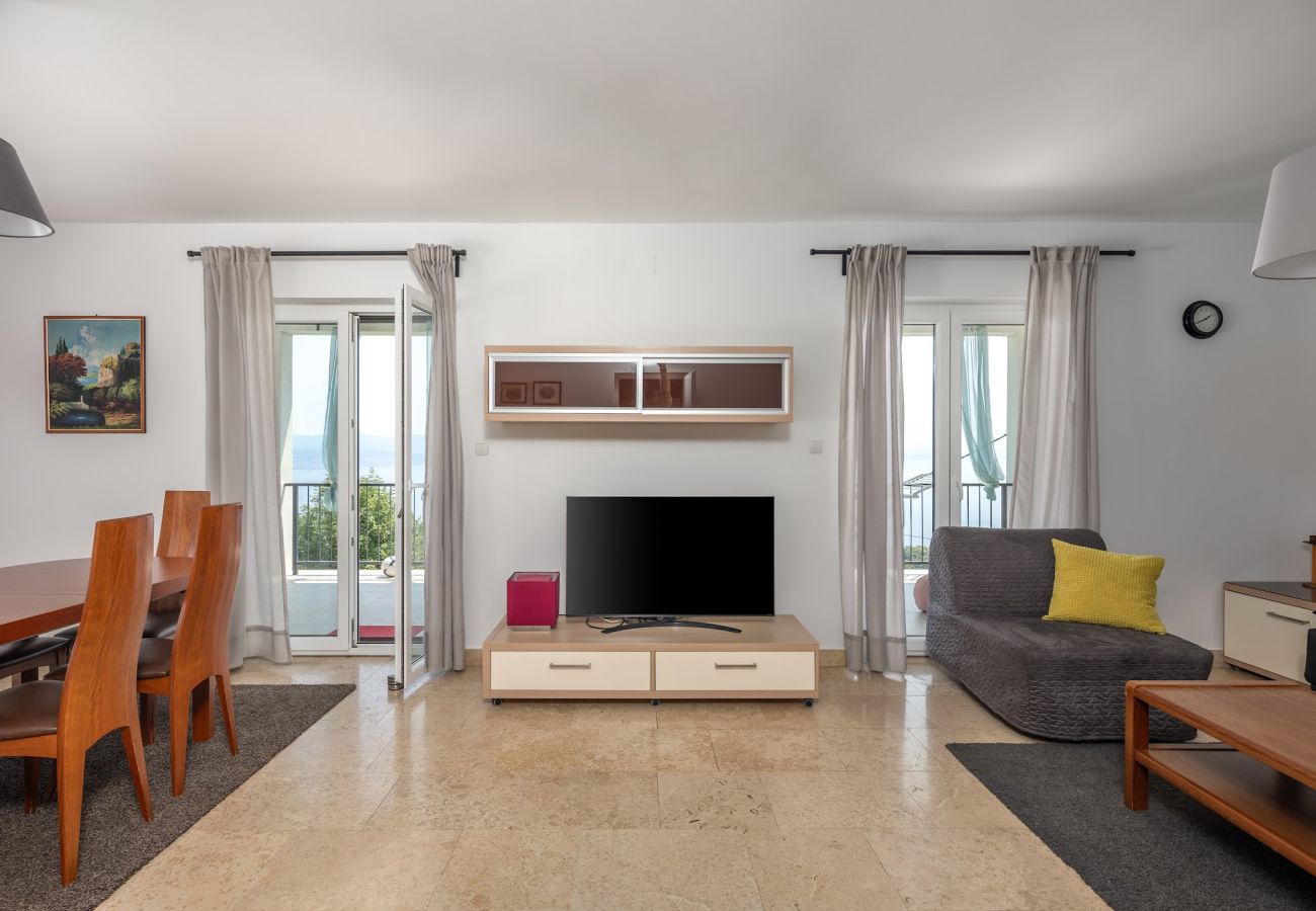 Ferienhaus in Icici - Ferienhaus in Ičići mit Meerblick, Balkon, Klimaanlage, W-LAN (4683-1)